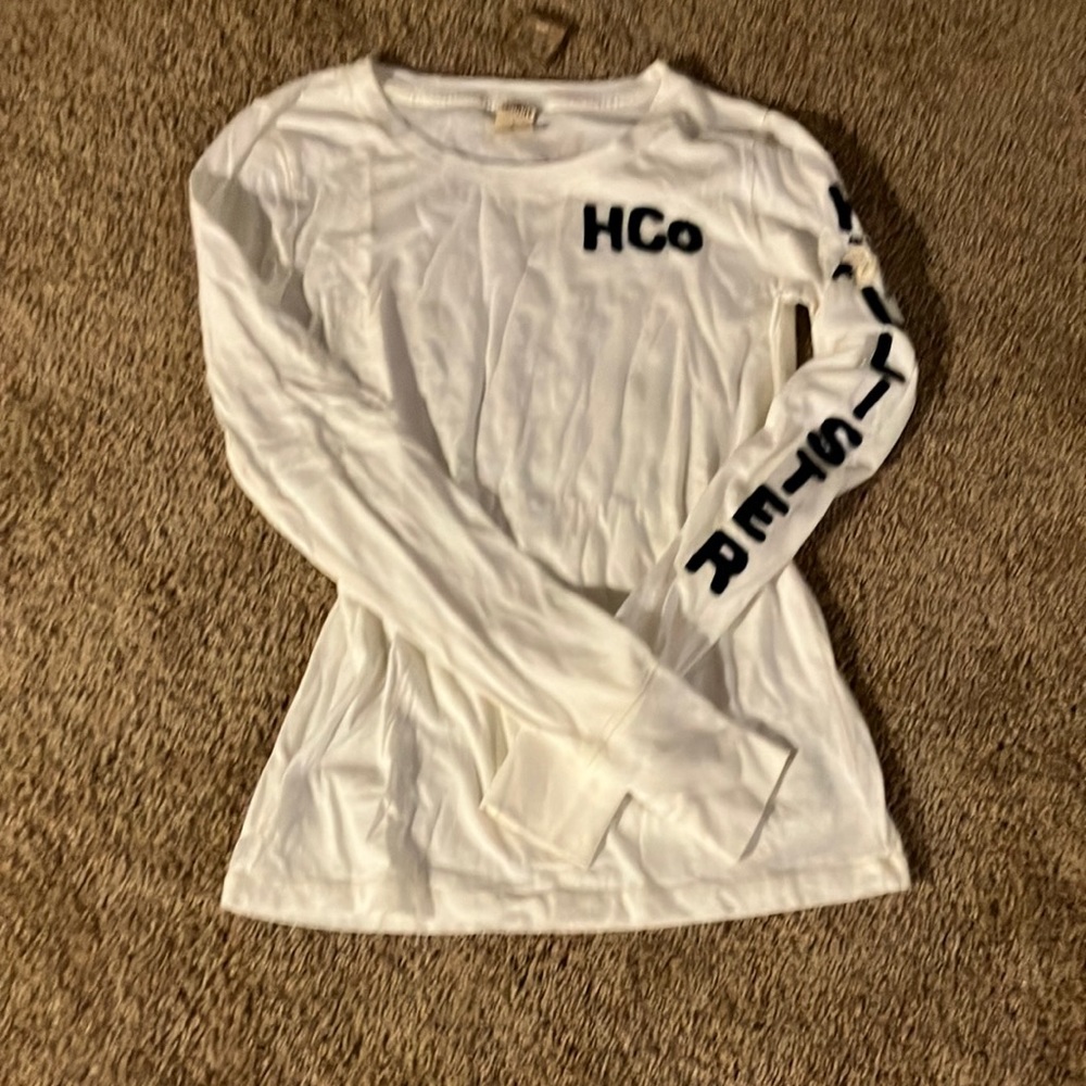 COPY - Hollister long sleeve tee